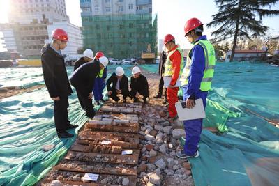 劉祥元深入一線調(diào)研并宣講十九屆六中全會(huì)精神——赴山東省地礦局八〇一隊(duì)建設(shè)工程勘察項(xiàng)目現(xiàn)場(chǎng)